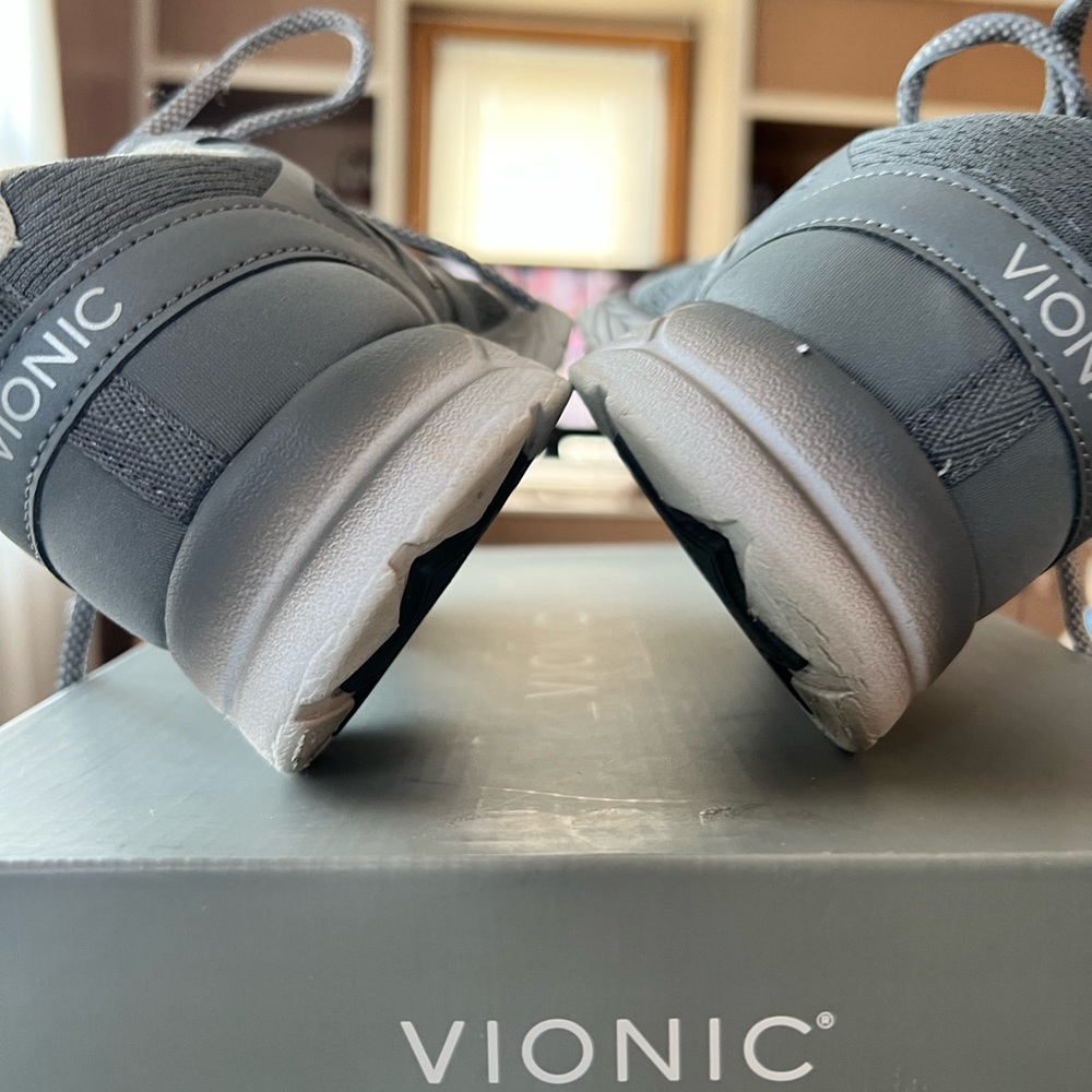 Vionic 335 Miles - image 4
